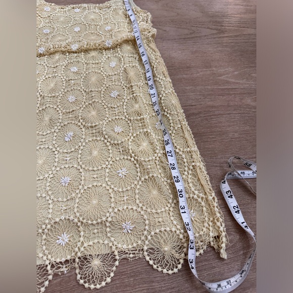 Alice +Olivia yellow sequin crochet sleeveless mini dress small - Picture 7 of 11